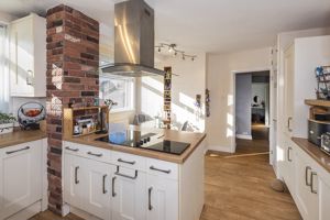 Kitchen-Breakfast Room pic2- click for photo gallery